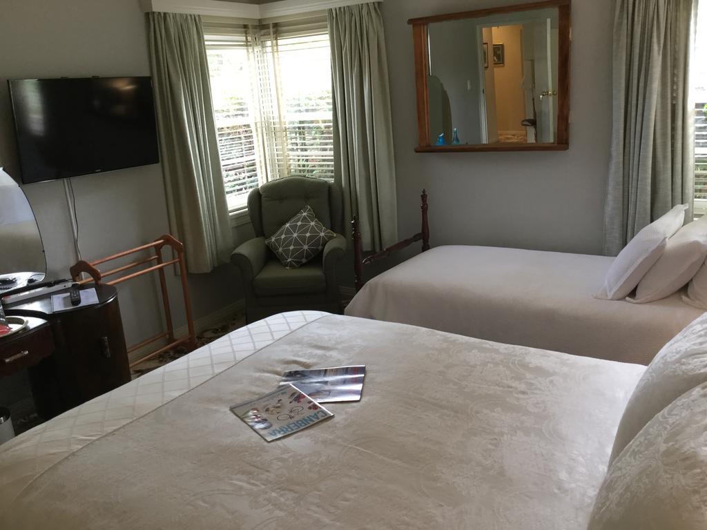 The Evergreen Bed And Breakfast แคนเบอร์รา ภายนอก รูปภาพ